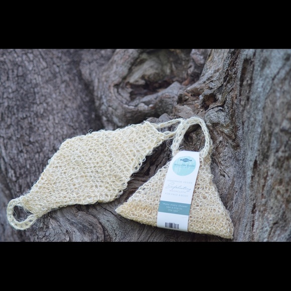 Exfoliating Washcloth For Face And Body - Picture 2 of 7